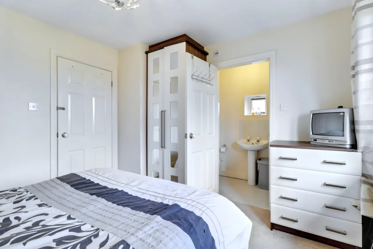 Etruria Road, Newcastle, photo 28