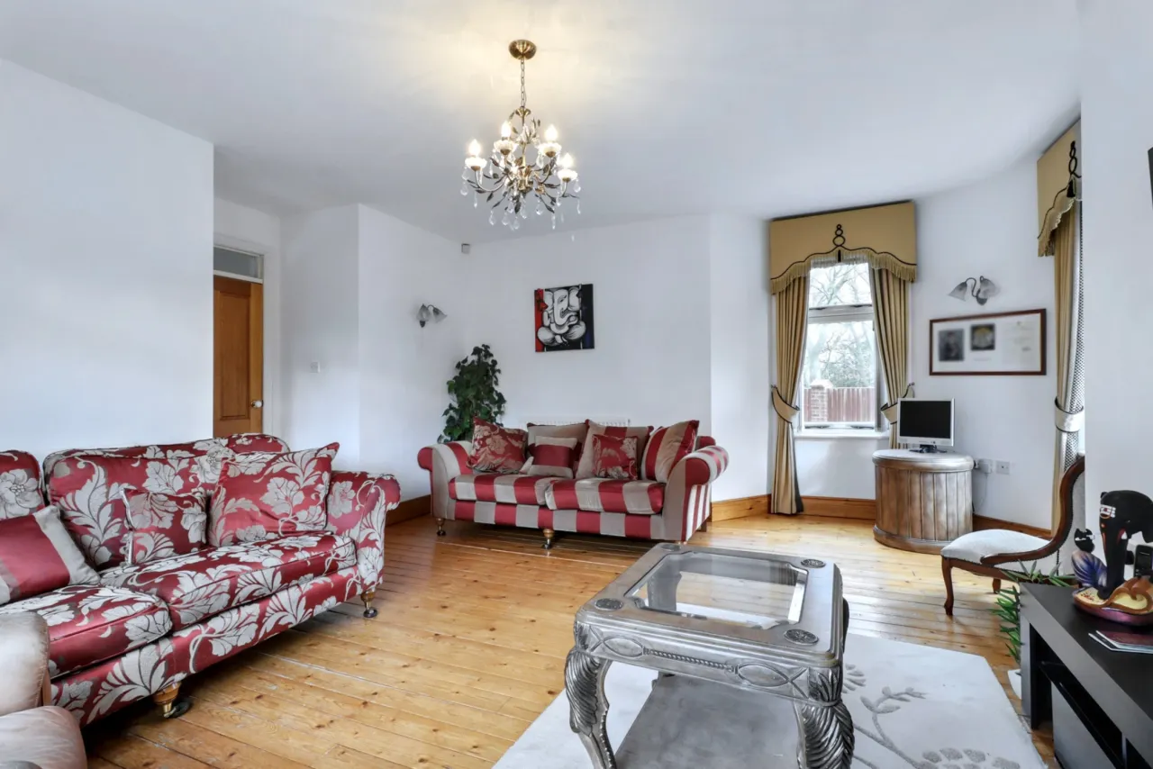 Etruria Road, Newcastle, photo 16