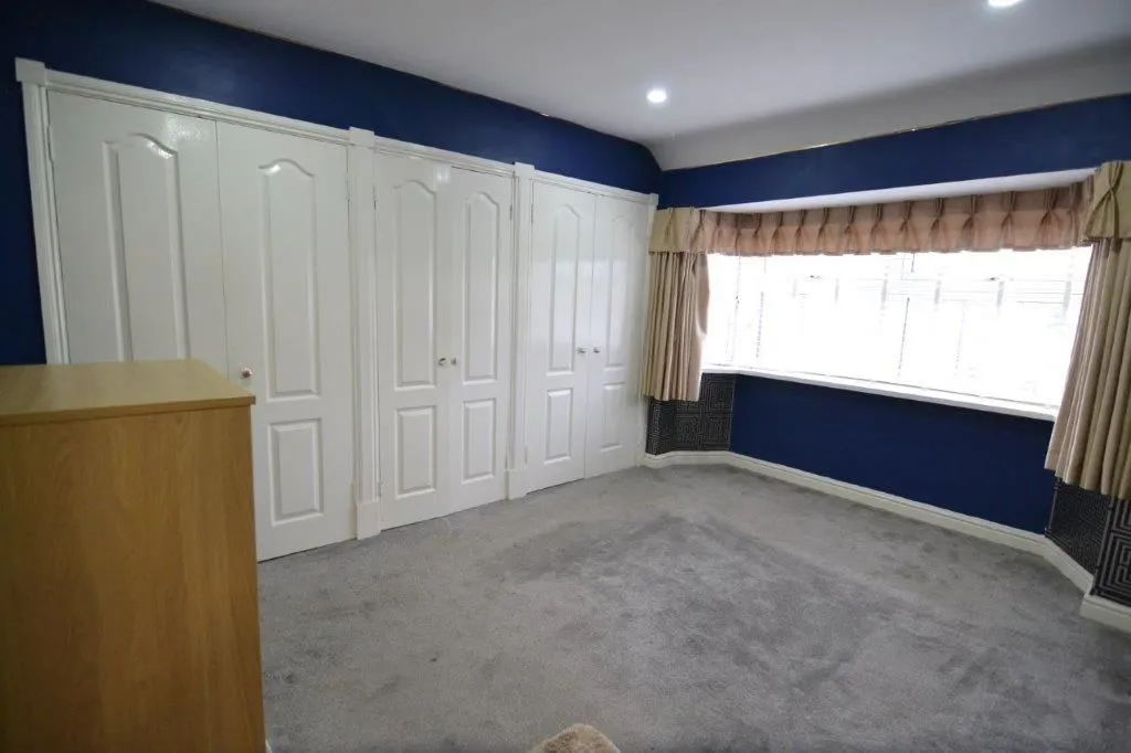 Acacia Drive, Bilston, West Midlands, WV14 9TL, photo 2