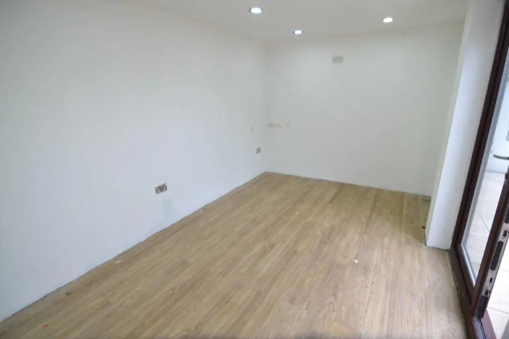 Acacia Drive, Bilston, West Midlands, WV14 9TL, photo 6