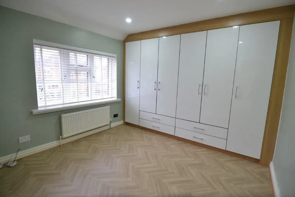 Acacia Drive, Bilston, West Midlands, WV14 9TL, photo 8