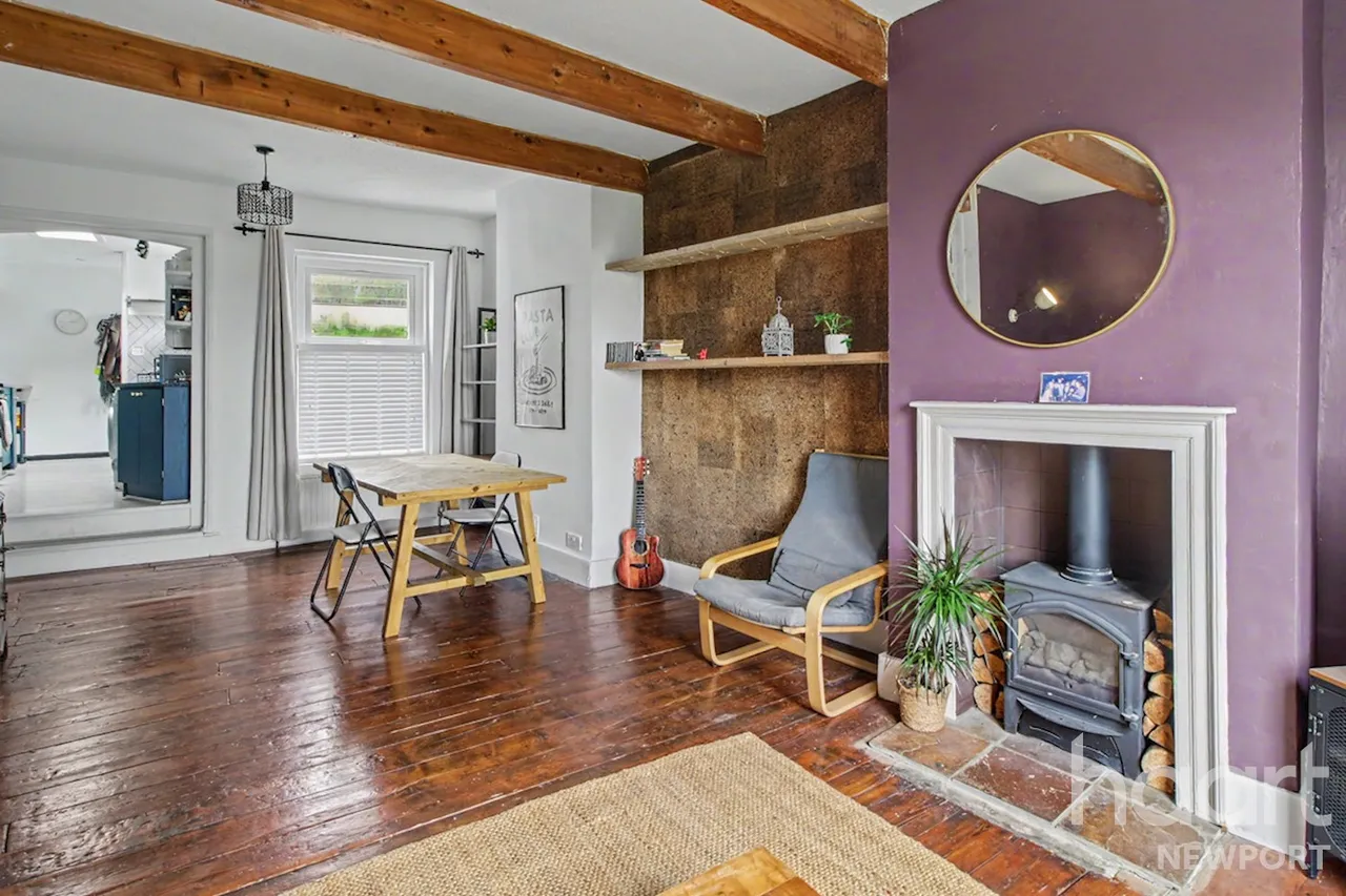 Upper Power Street, NP20, photo 16