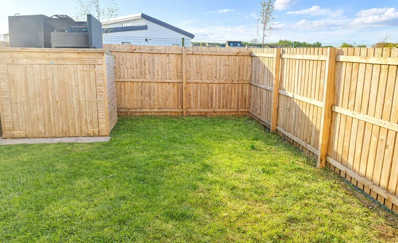 Nightingale Close, Northallerton, DL6, photo 3