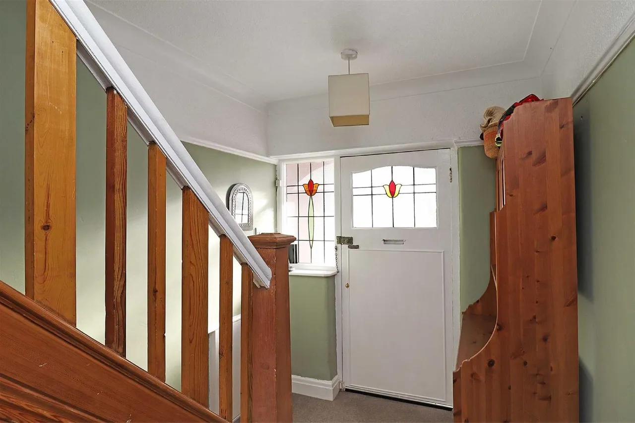 Gerrard Avenue, Timperley, Cheshire WA15 6HS, photo 14