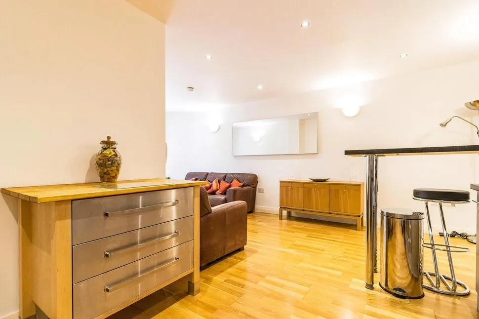 Ellesmere Street, Manchester, M15, photo 6