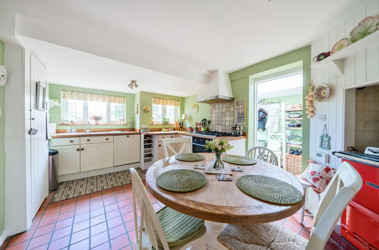 Beach Gardens, Selsey, PO20, photo 9