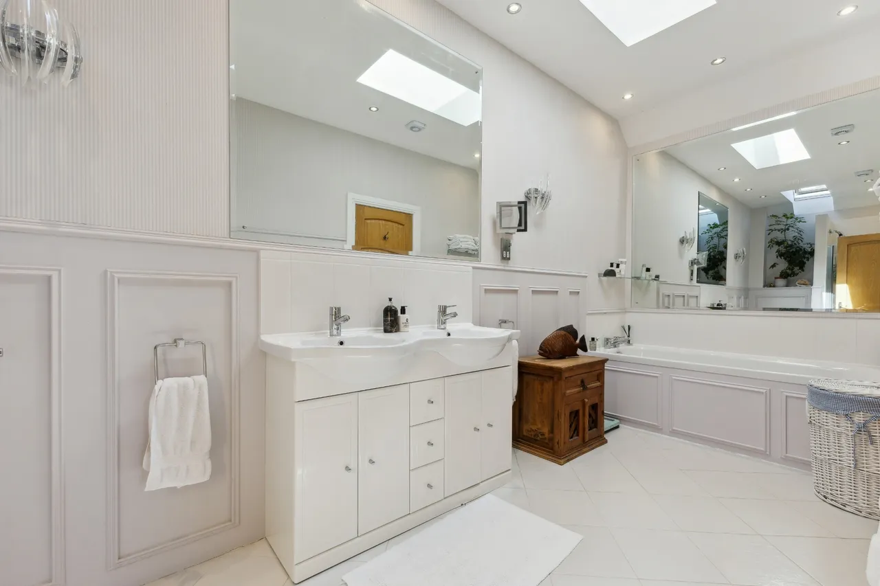 Rossie Steadings, Dunning, PH2, photo 10