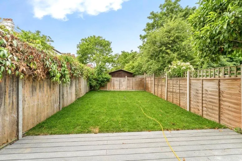 Squires Lane, Finchley, London, N3 2AT, photo 6