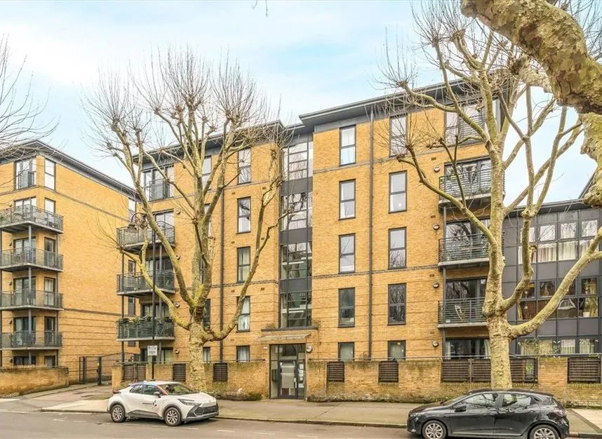 2 bed flat to rent, Spa Road, Bermondsey, SE16