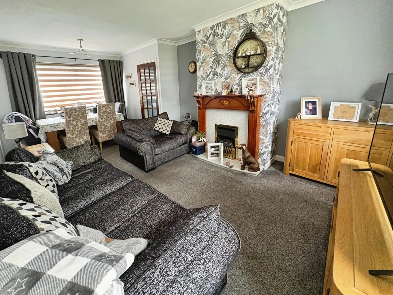 Charles Street, Rawmarsh, S62, photo 2