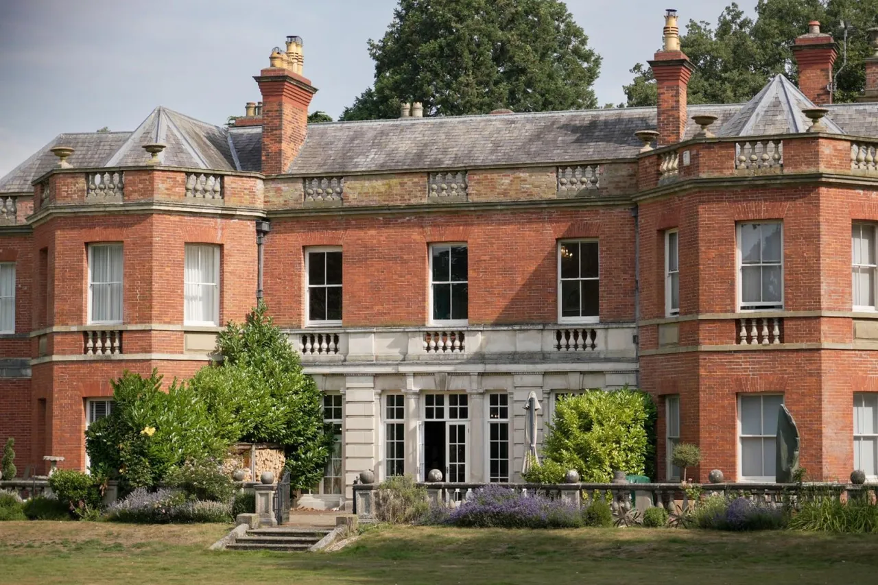 2 bed flat for sale — Redwood Drive, Brandesburton, Driffield