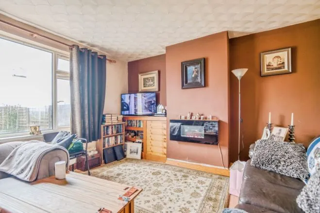 Military Road, Pembroke Dock, SA72, photo 6