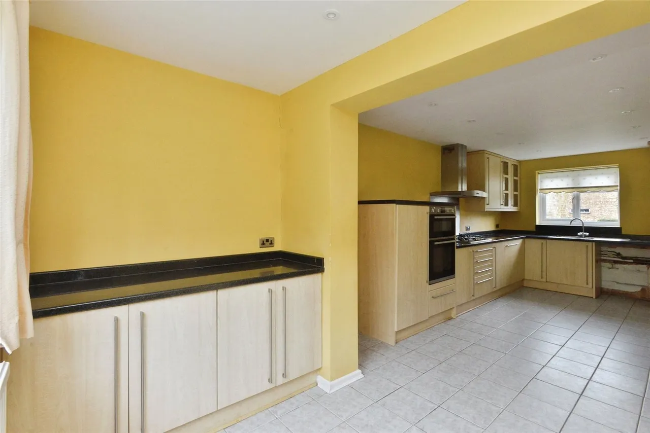 Breton, Stony Stratford, Milton Keynes, Buckinghamshire, MK11, photo 6
