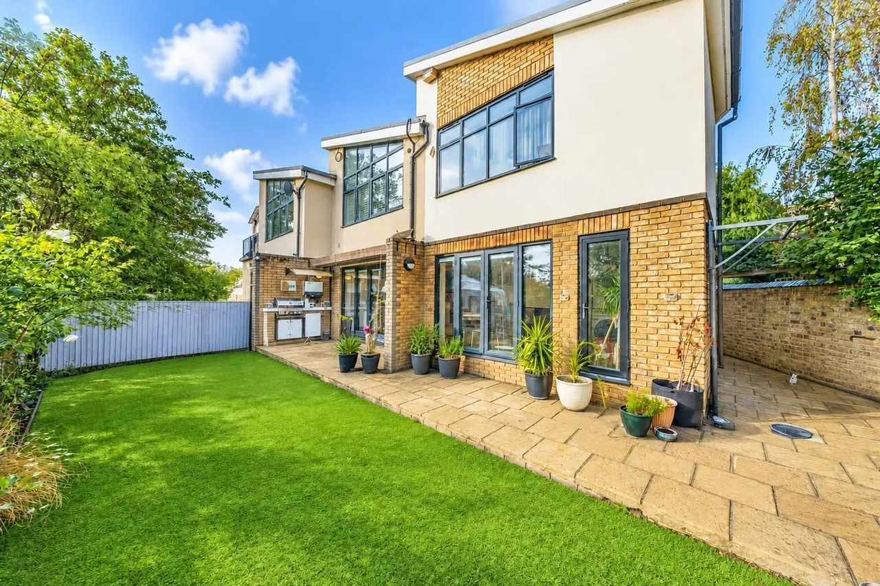 4 bed house for sale, Ivanhoe Road, London, SE5