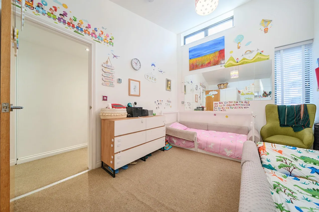 Ivanhoe Road, London, SE5, photo 8