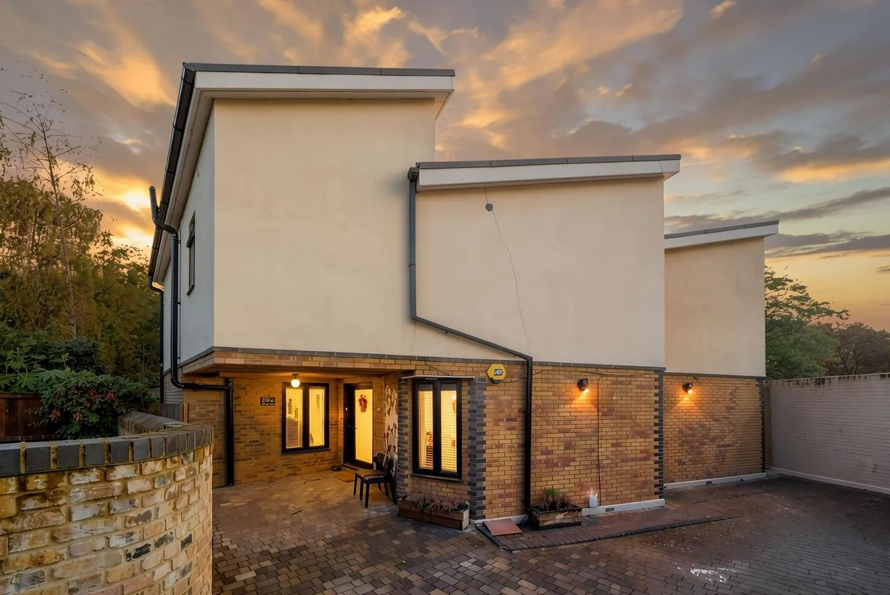 Ivanhoe Road, London, SE5, photo 11