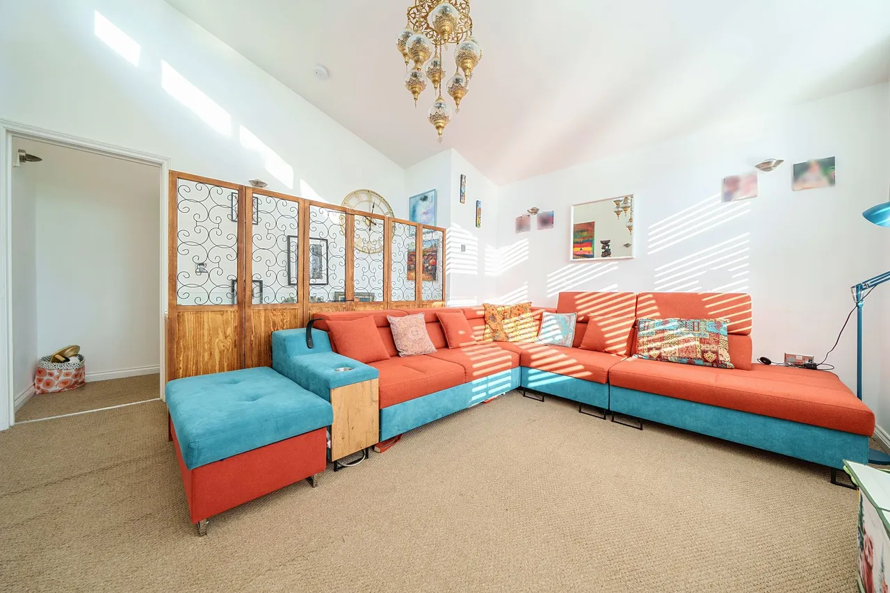 Ivanhoe Road, London, SE5, photo 2
