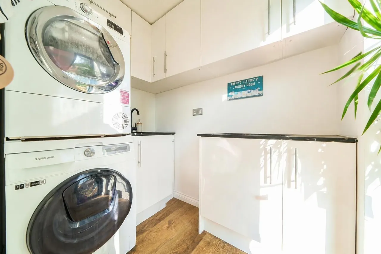 Ivanhoe Road, London, SE5, photo 25