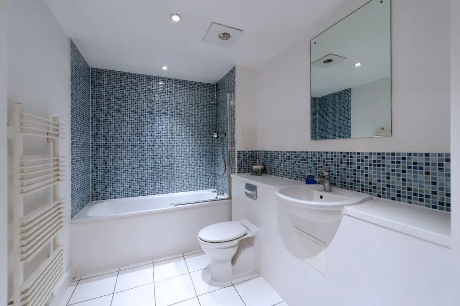 Hardwicks Square, London, SW18, photo 7