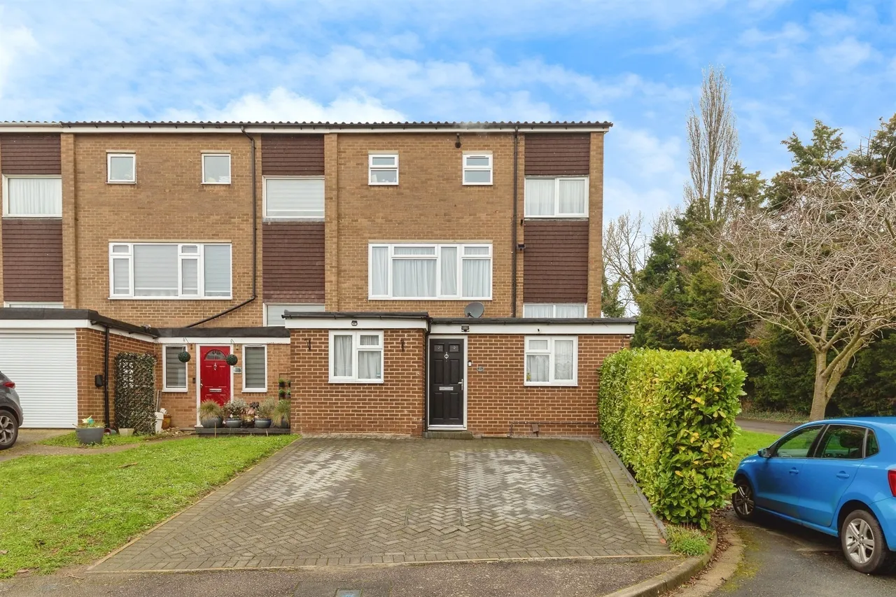 3 bed house for sale — Temple Fields, Hertford