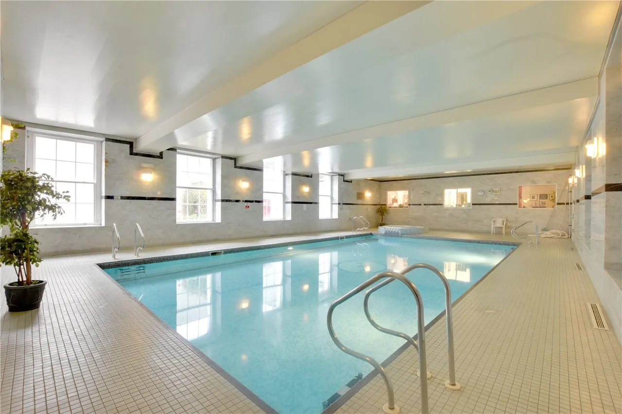 2 bed flat for sale — Godwin House, Royal Herbert Pavilions, Shooters Hill, London, SE18