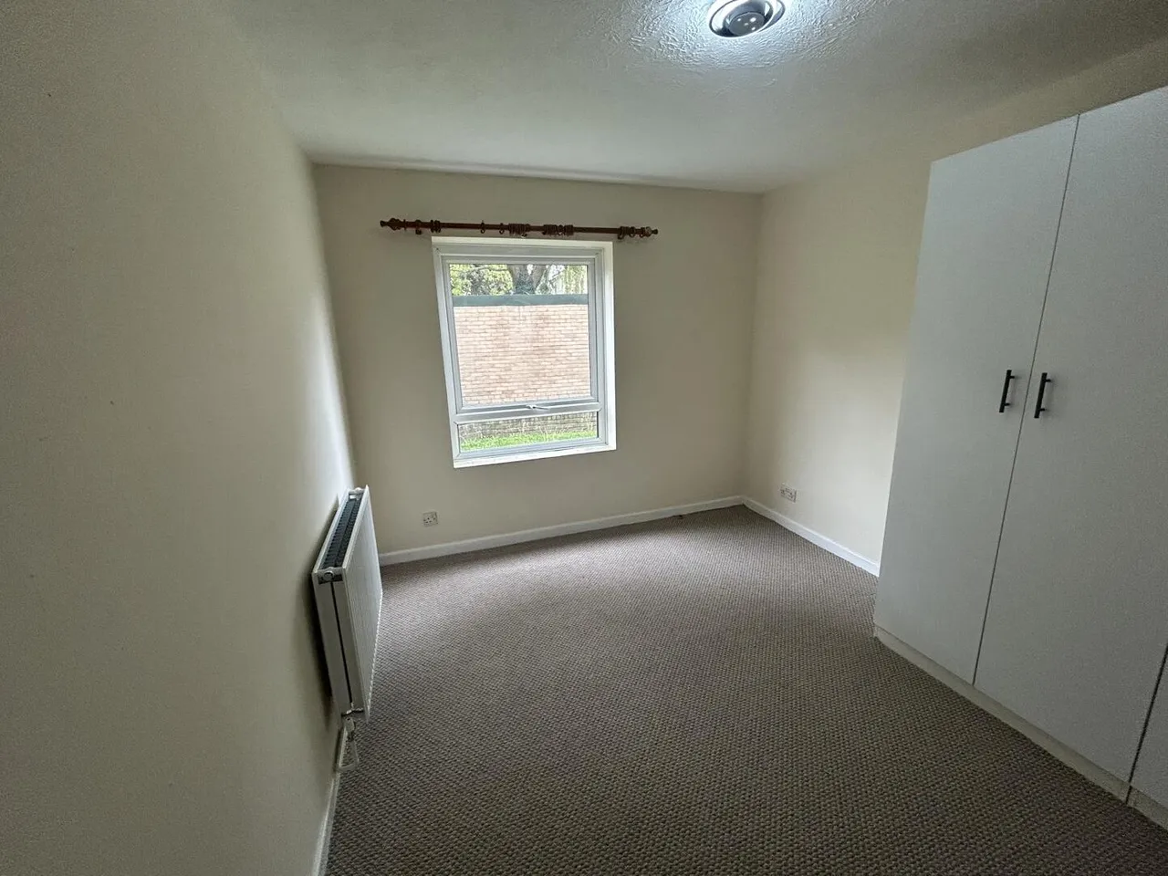 Claret Gardens, South Norwood, photo 5