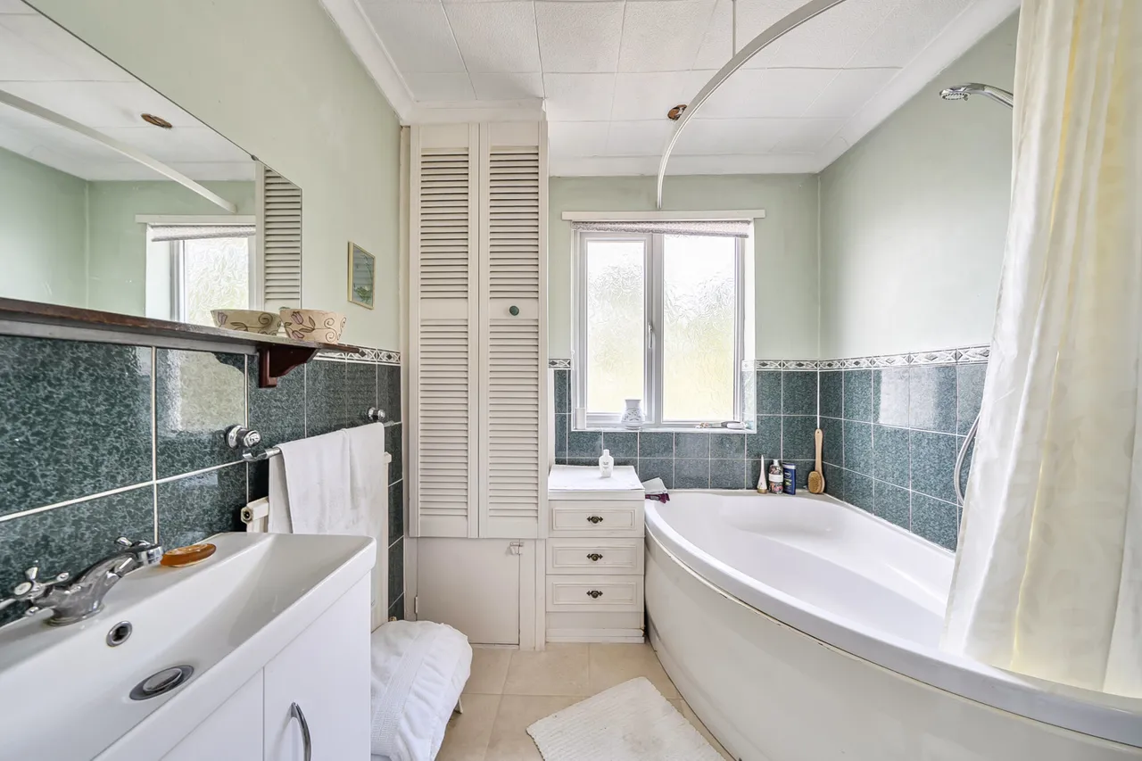 Oakington Avenue, Harrow, HA2, photo 16