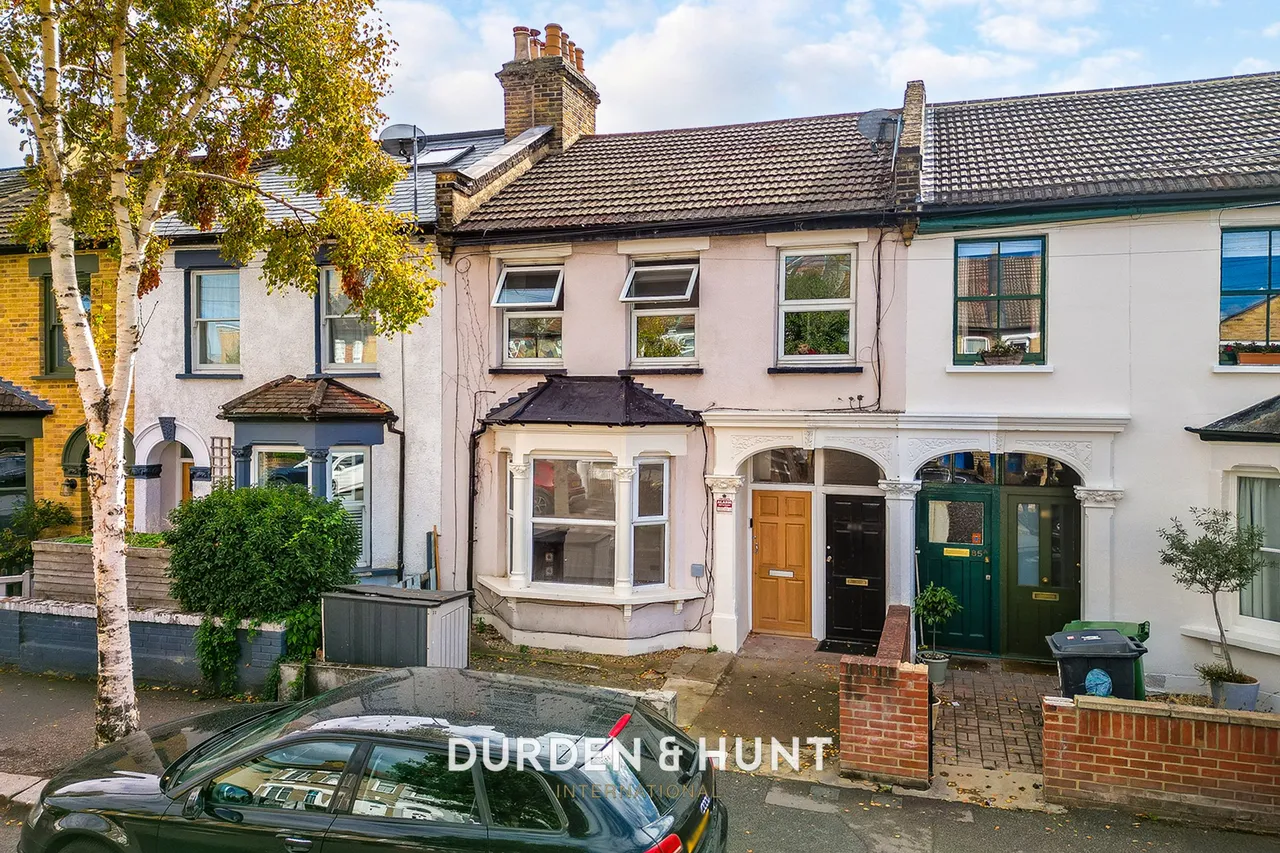 2 bed flat for sale, Hatherley Road, Walthamstow, E17