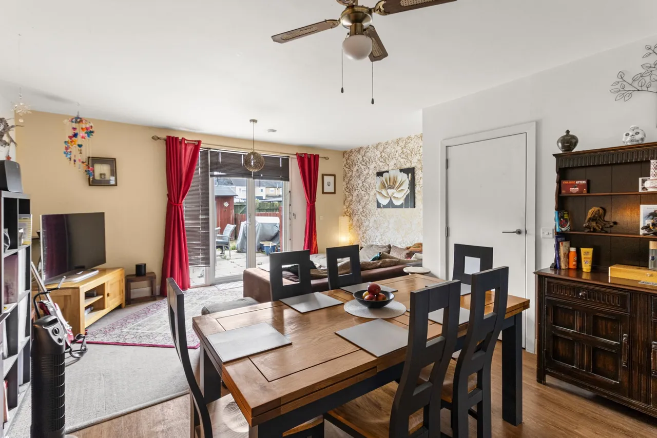 Howse Garden, Swindon, SN2 1FP, photo 8