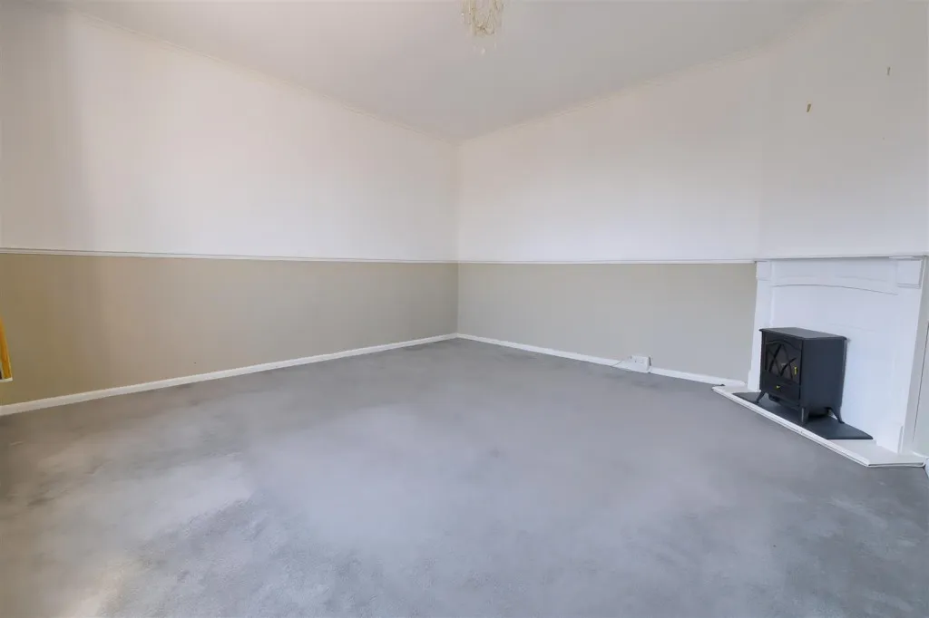 Grand Avenue, Worthing, BN11, photo 3