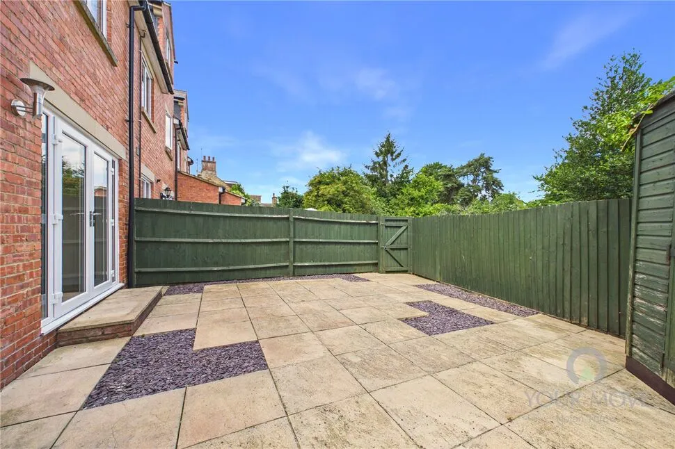 Port Road, Duston, NN5, photo 19