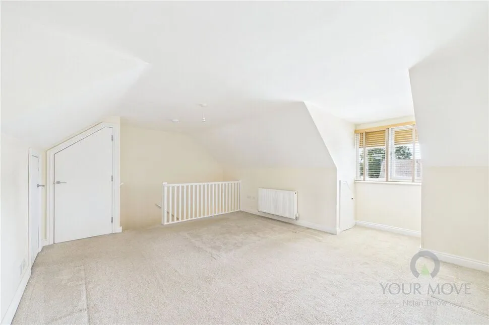 Port Road, Duston, NN5, photo 15