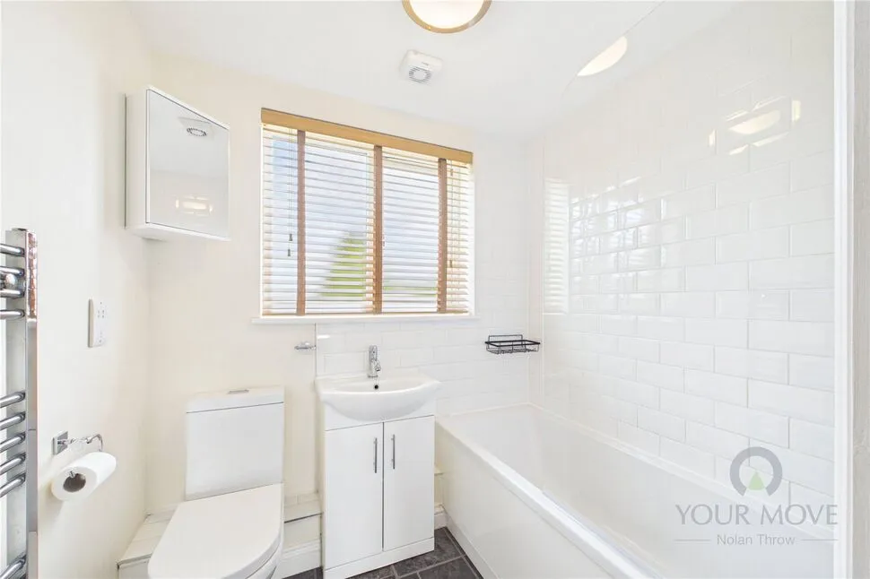 Port Road, Duston, NN5, photo 17