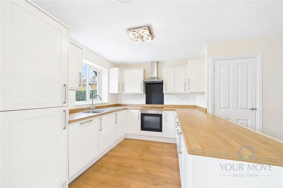 Port Road, Duston, NN5, photo 5