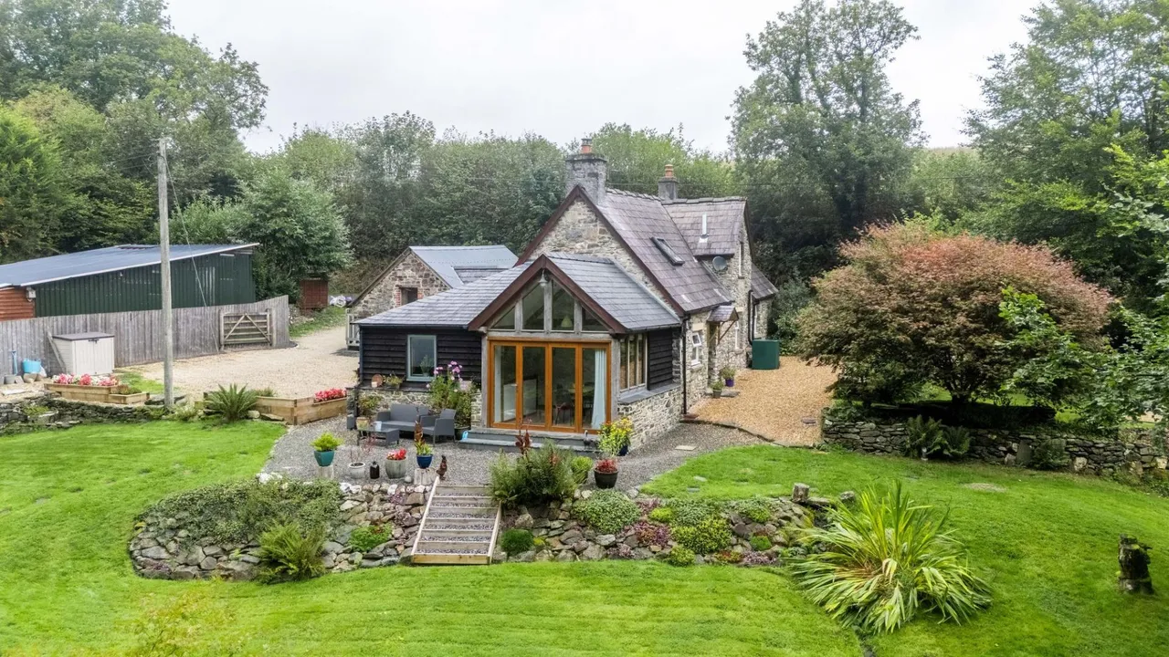 3 bed house for sale, Yr'aber, Cwrtnewydd, SA40