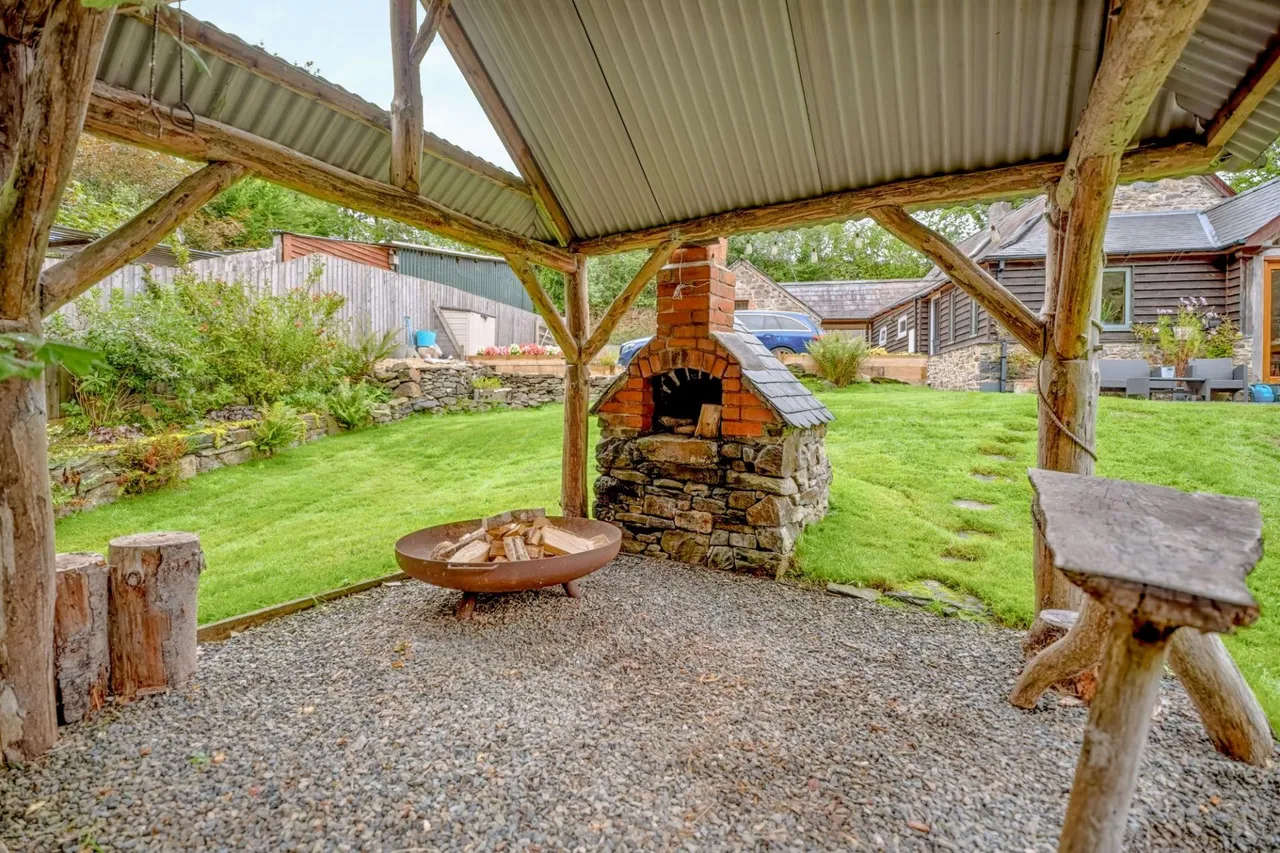 Yr'aber, Cwrtnewydd, SA40, photo 58