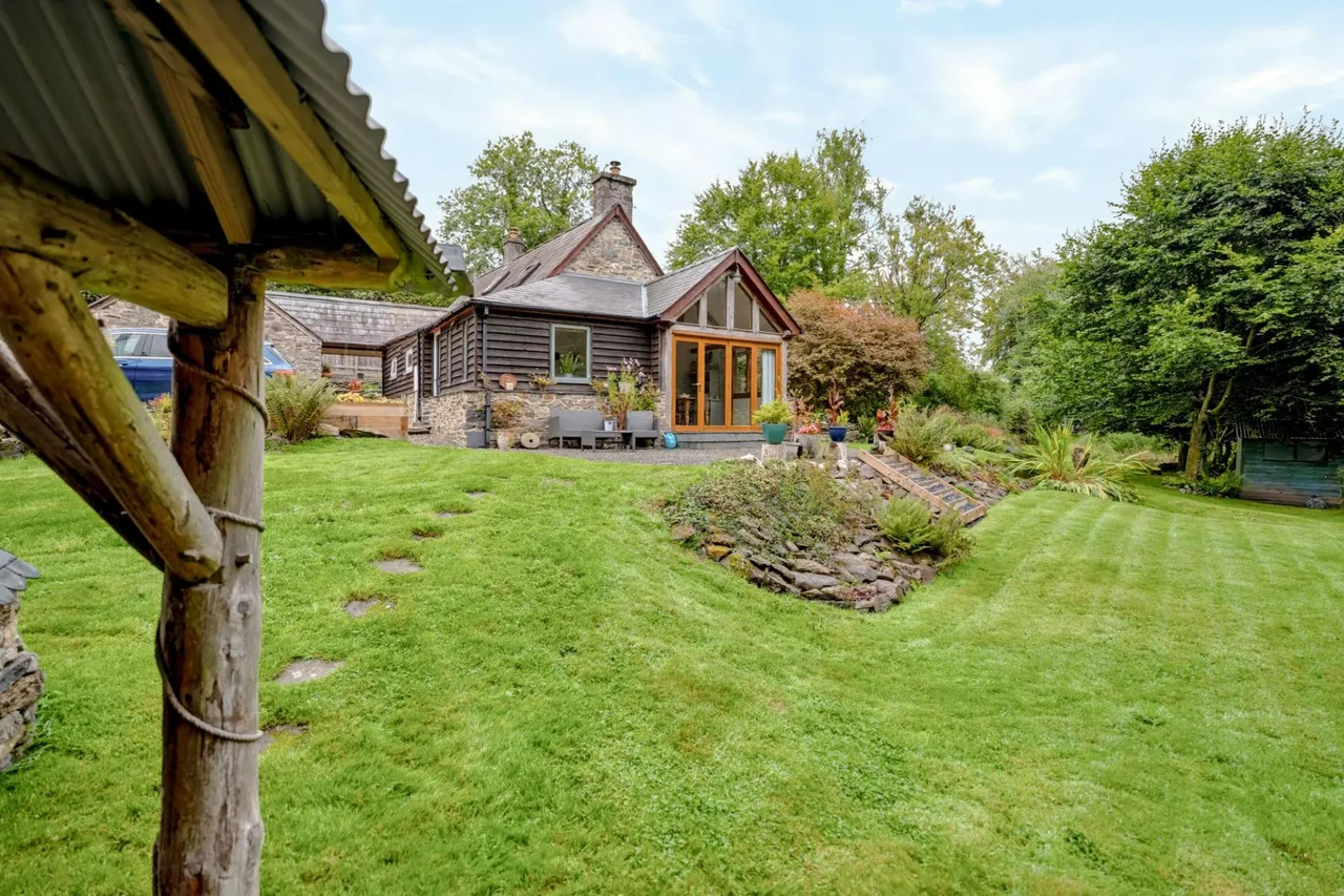 Yr'aber, Cwrtnewydd, SA40, photo 60