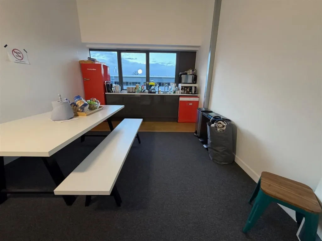 Unit 13, Warmley Business Park, Crown Way, Warmley, Bristol, BS30 8FR, photo 9