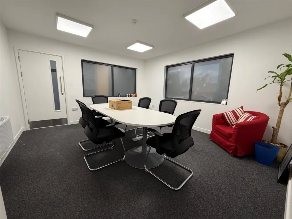 Unit 13, Warmley Business Park, Crown Way, Warmley, Bristol, BS30 8FR, photo 10