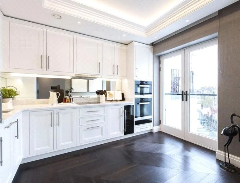 Prince of Wales Terrace, Kensington, W8, photo 4