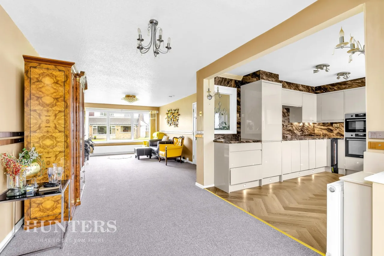 Meadow Walk, Bents Farm Estate, OL15, photo 2