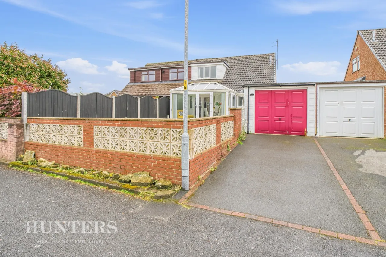 Meadow Walk, Bents Farm Estate, OL15, photo 26