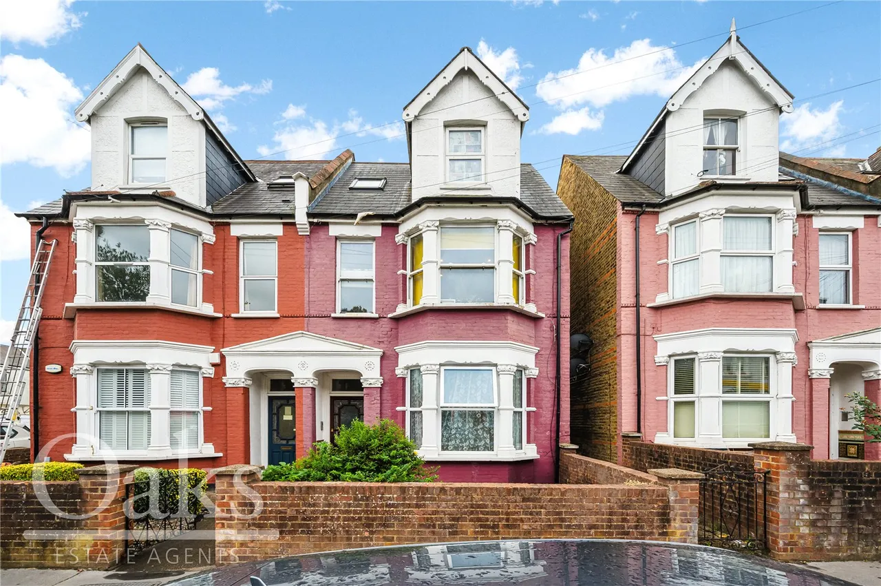 2 bed flat for sale, Holmesdale Road, South Norwood, SE25