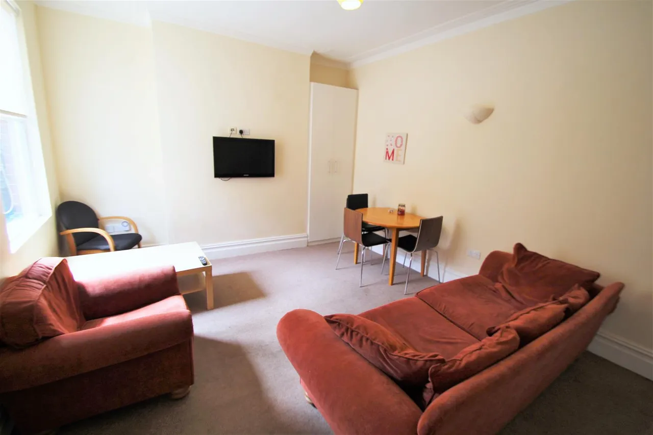 Hesketh Avenue, Kirkstall, LS5, photo 6