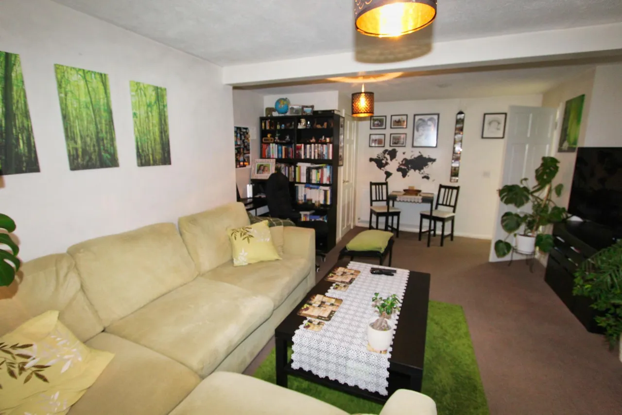 Berryfield Road, Cottingham, LE16, photo 11
