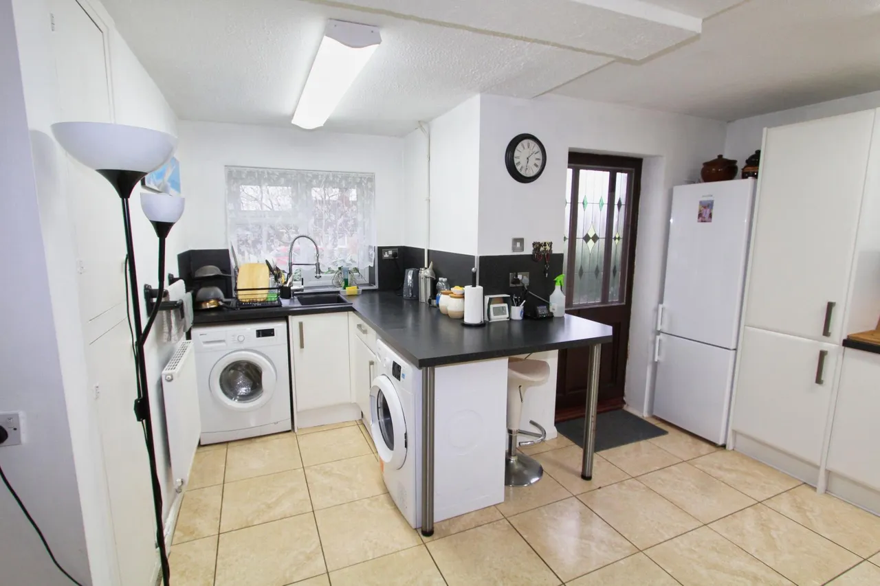 Berryfield Road, Cottingham, LE16, photo 6