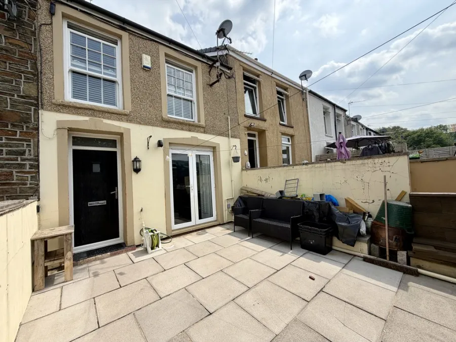 3 bed house for sale, Lower Mount Pleasant, Troedyrhiw, CF48