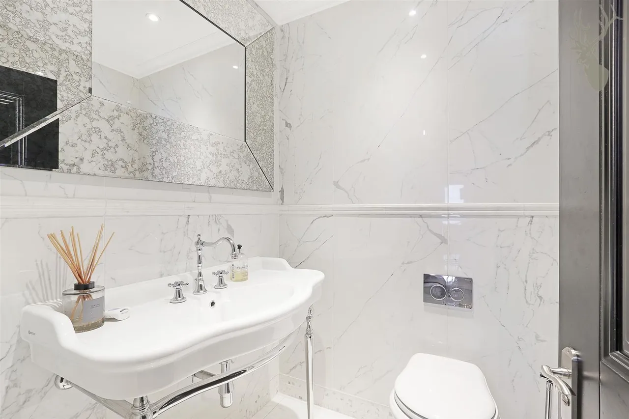 Treetops View, Loughton, IG10, photo 29