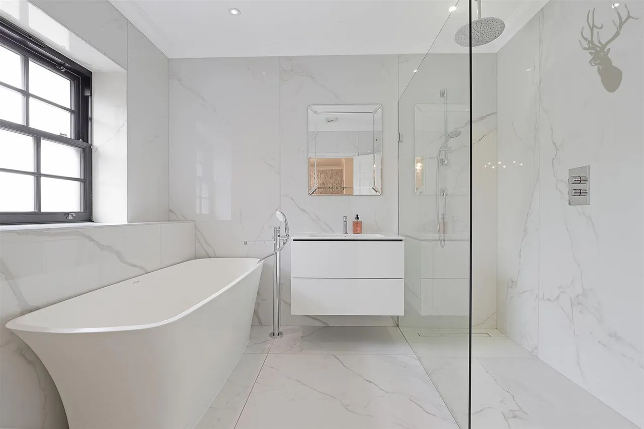 Treetops View, Loughton, IG10, photo 12
