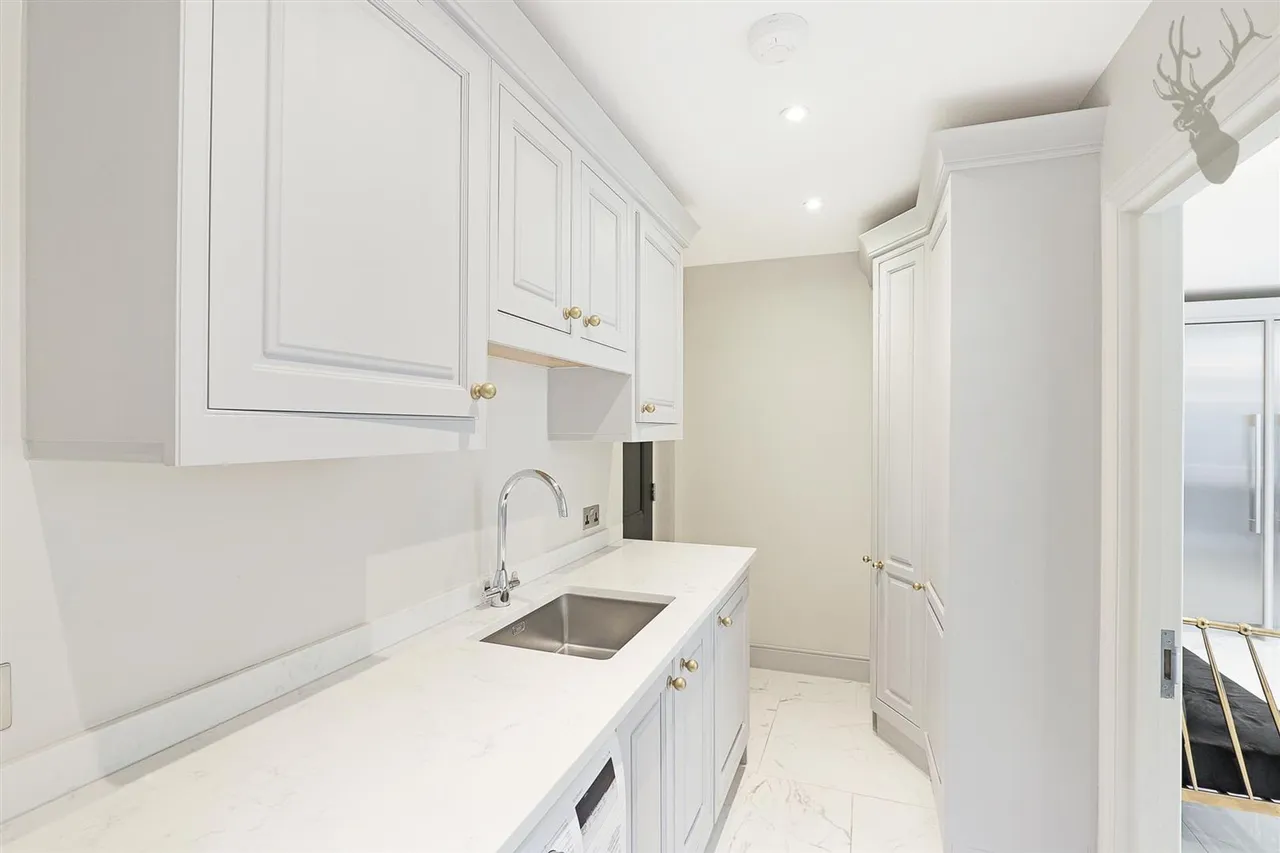 Treetops View, Loughton, IG10, photo 30